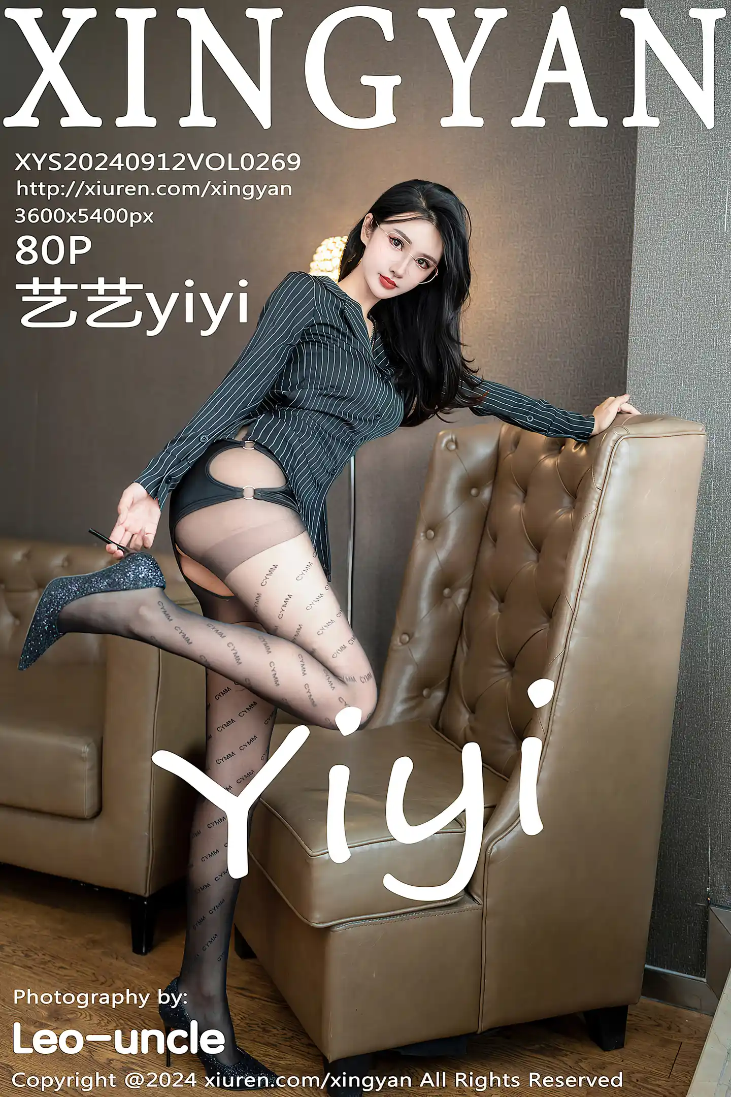 [XINGYAN星颜社]VOL.269_模特艺艺yiyi性感黑色衬衫露黑色内衣配开档黑丝秀美腿诱惑写真80P-秀人网 - XiuRen.Space